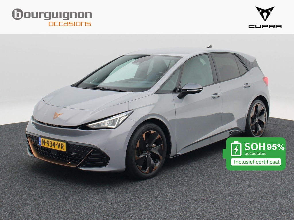 CUPRA Born Performance One 62 kWh 204 Pk | Stoel/Stuurverwarming | Camera | Adaptive Cruise | Navigatie | 18 Inch | 66.591 Km !!