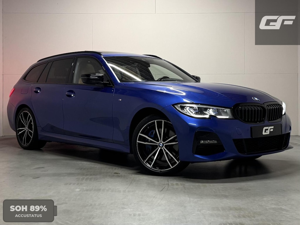 BMW 3-Serie Touring 330e xDrive M-Sport Pano Laser Kuipstoelen