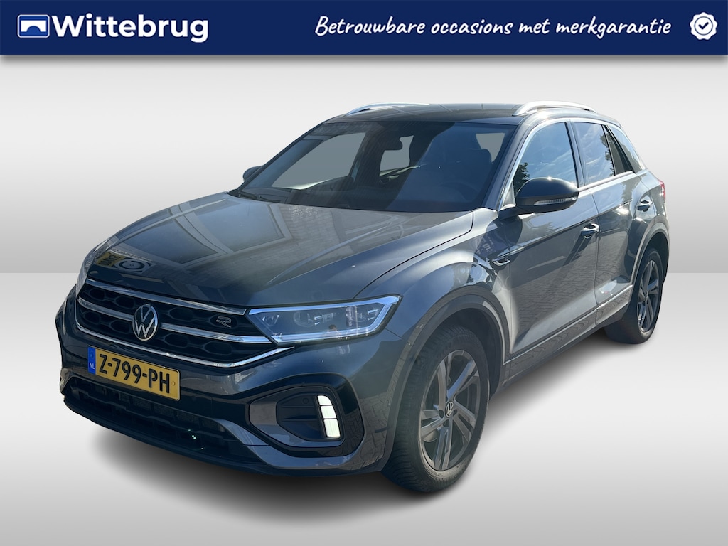 Volkswagen T-Roc 1.5 TSI R-Line / AUTOMAAT/ APP-CONNECT/ PARK.SENSOR.V+A/ CAMERA/ ACC/ STUUR+STOELVERWARM./ DODEHOEK/ ELEK.ACHTERKLEP/ KEYLESS/ DIGITAL DASH/ RIJ-MODI/ IQ.LIGHT/ NAVI/ DAB/ CLIMA/ 17'' LMV