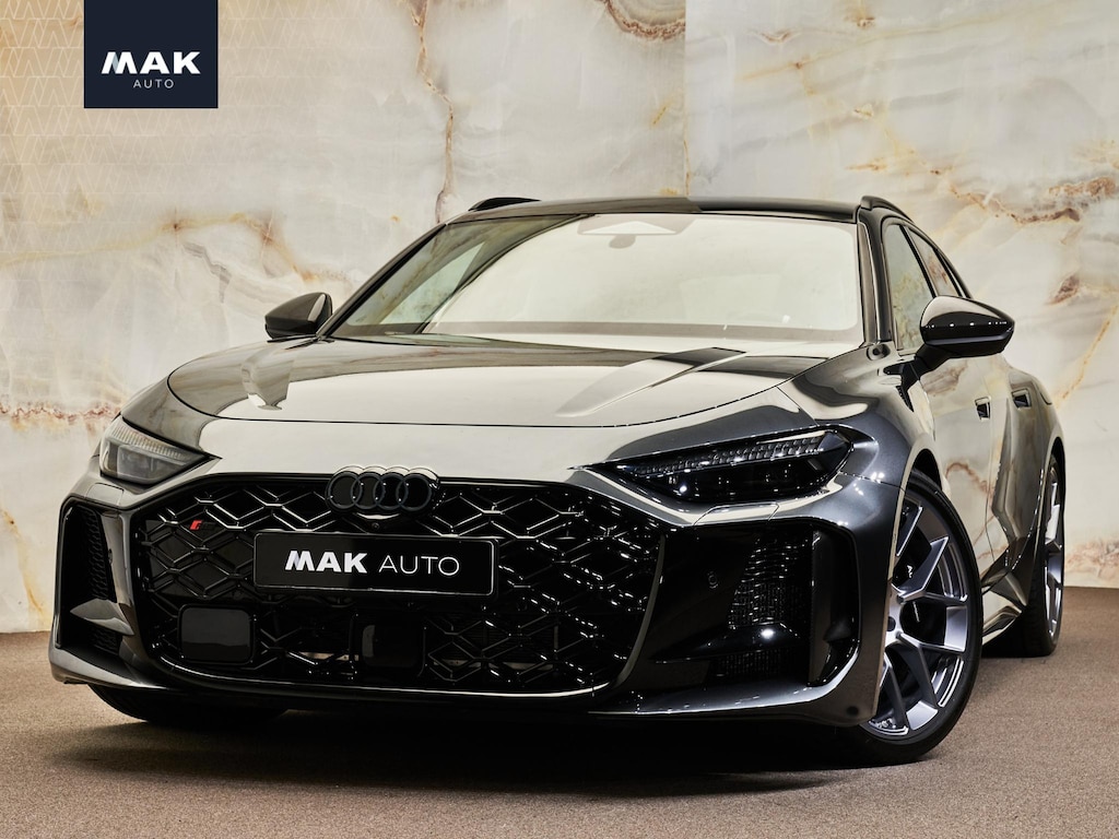 Audi RS5 Avant e-Hybrid Quattro , Audi Exclusive, carbon extr., ceramic, pano, B&O, HUD, ACC, 270km/h, Matrix-LED, privacy