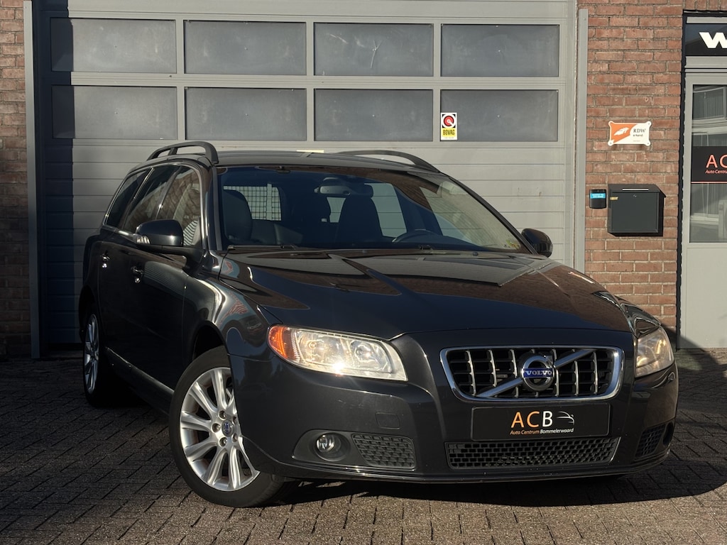 Volvo V70 2.0T Momentum automaat