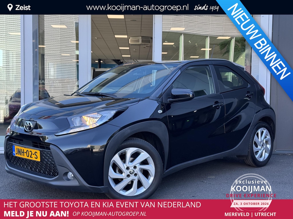 Toyota Aygo X 1.0 VVT-i S-CVT Play | Airco | Achteruitrijcamera | Cruise Control