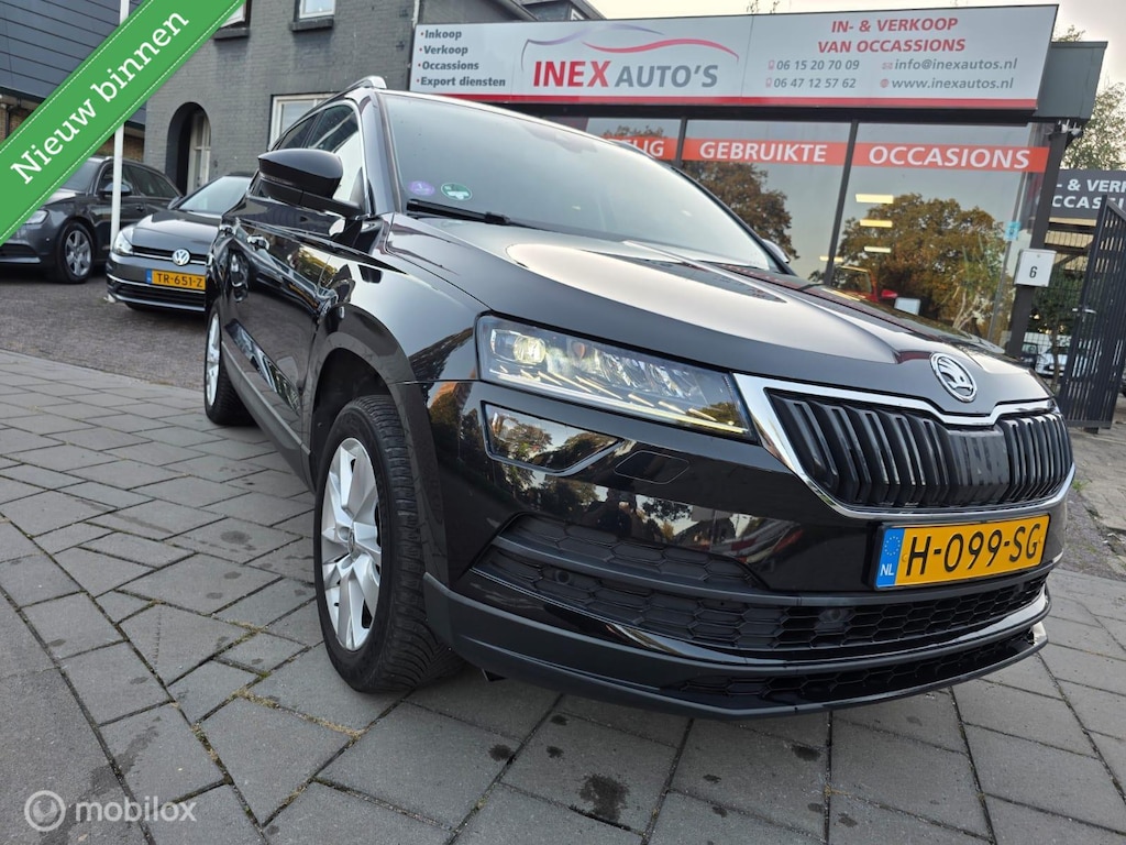 Skoda Karoq 1.5 TSI ACT Sportline Business Keyless Carplay Dealer onderhouden