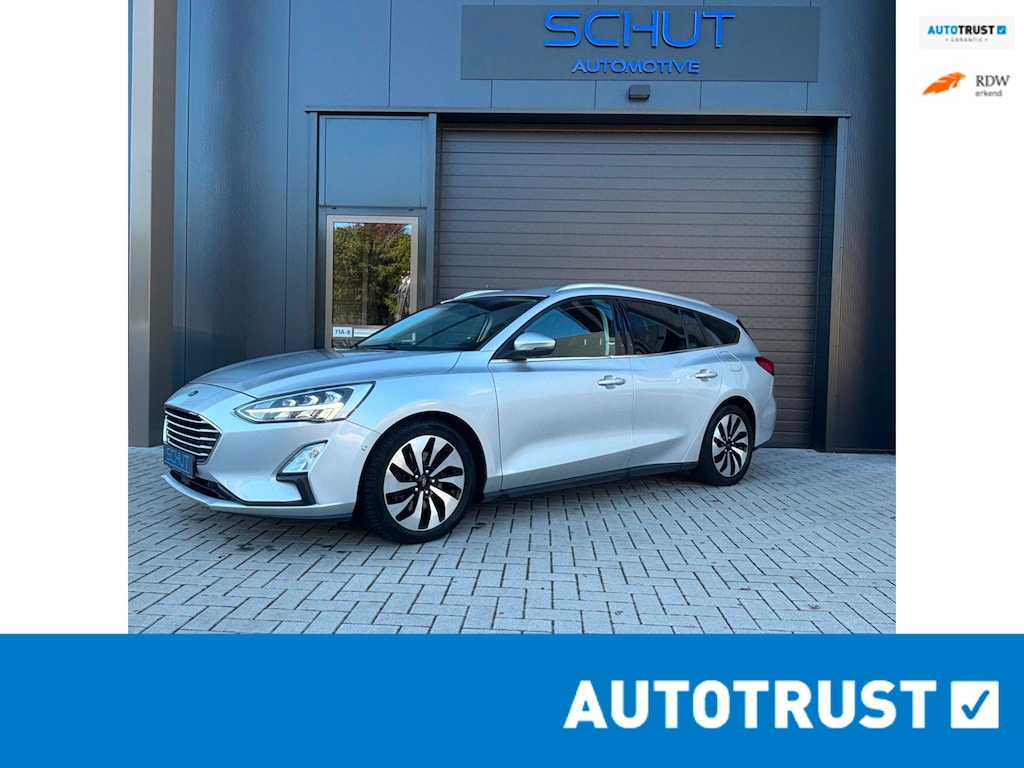 Ford Focus 125pk Edition | FULL LED | 17INCH | CARPLAY | CAMERA | STOEL + STUURVERWARMING