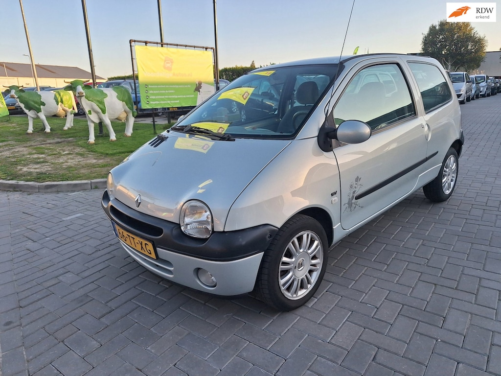 Renault Twingo 1.2-16V Paris / Nette auto / APK t/m september 2027