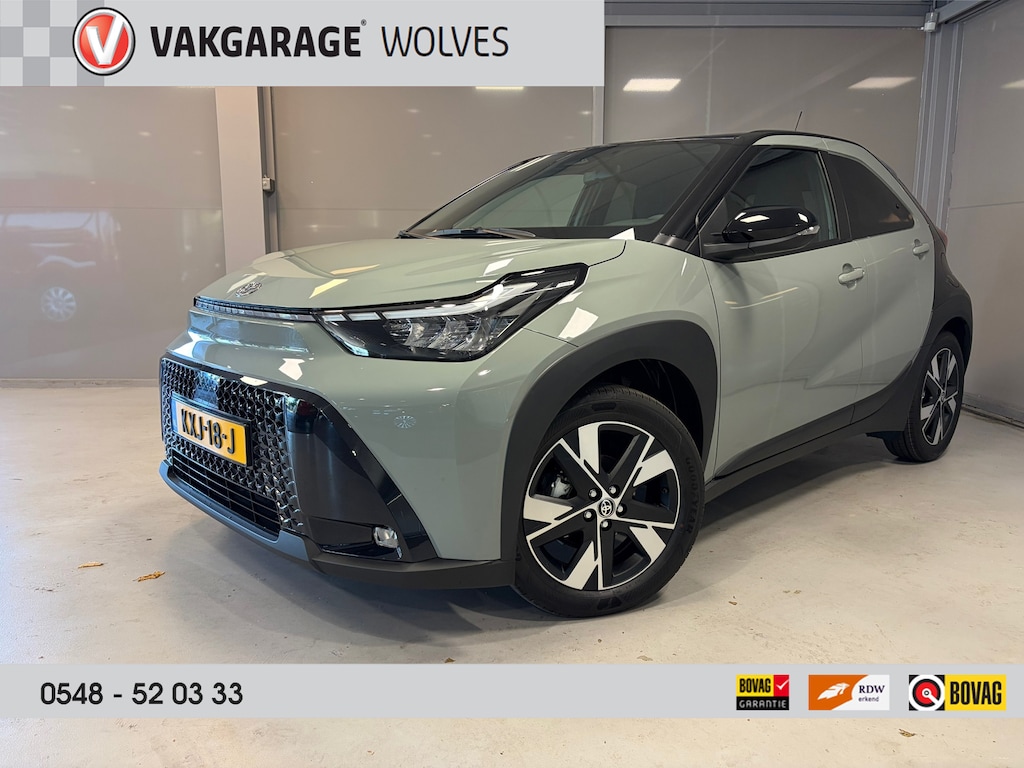 Toyota Aygo X Hybrid 115 Pulse | Camera | Stoelverwarming | Parkeersensoren | Climate control |