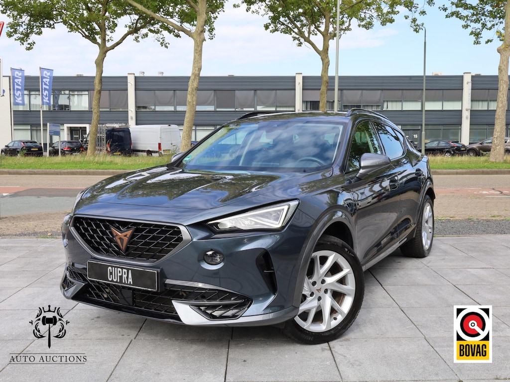CUPRA Formentor 1.4 e-Hybrid 204PK | Keyless | Carplay/Android | Getint Glas | Adaptive Cruise | Virtual | 18"Inch |