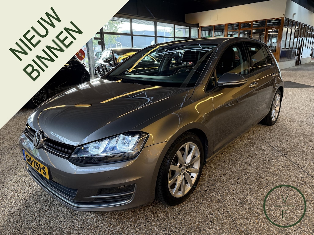 Volkswagen Golf 1.4 TSI ACT Business Edition | Camera | DSG | Adaptive |