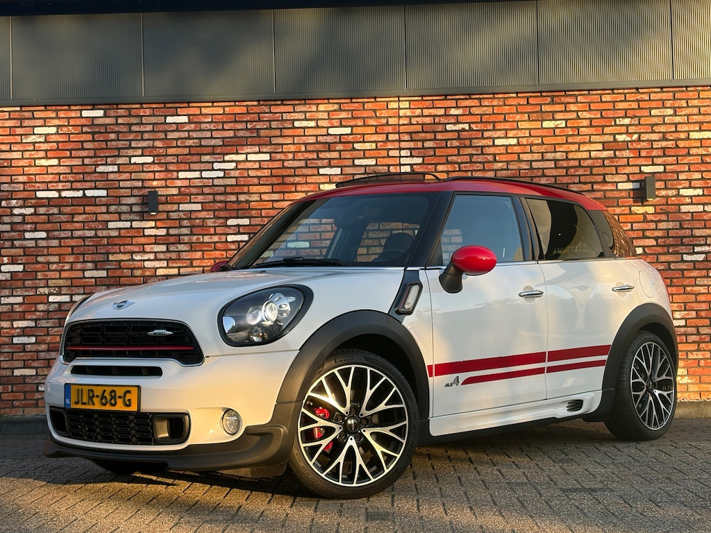 MINI Countryman 1.6 John Cooper Works ALL4 218PK Pano Leer Harman/Kardon Pdc Voll.Onderhouden!