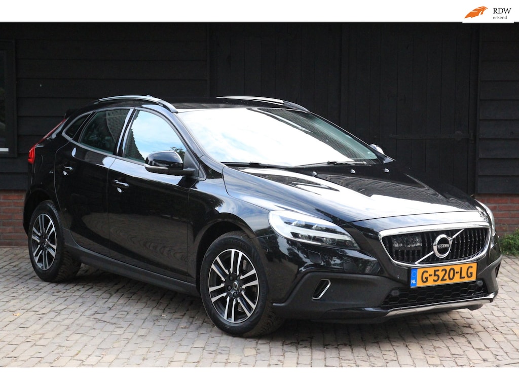 Volvo V40 Cross Country 1.5 T3 Edition+ Camera/Leer/Adaptive/Blis/Parkeersensor v,a