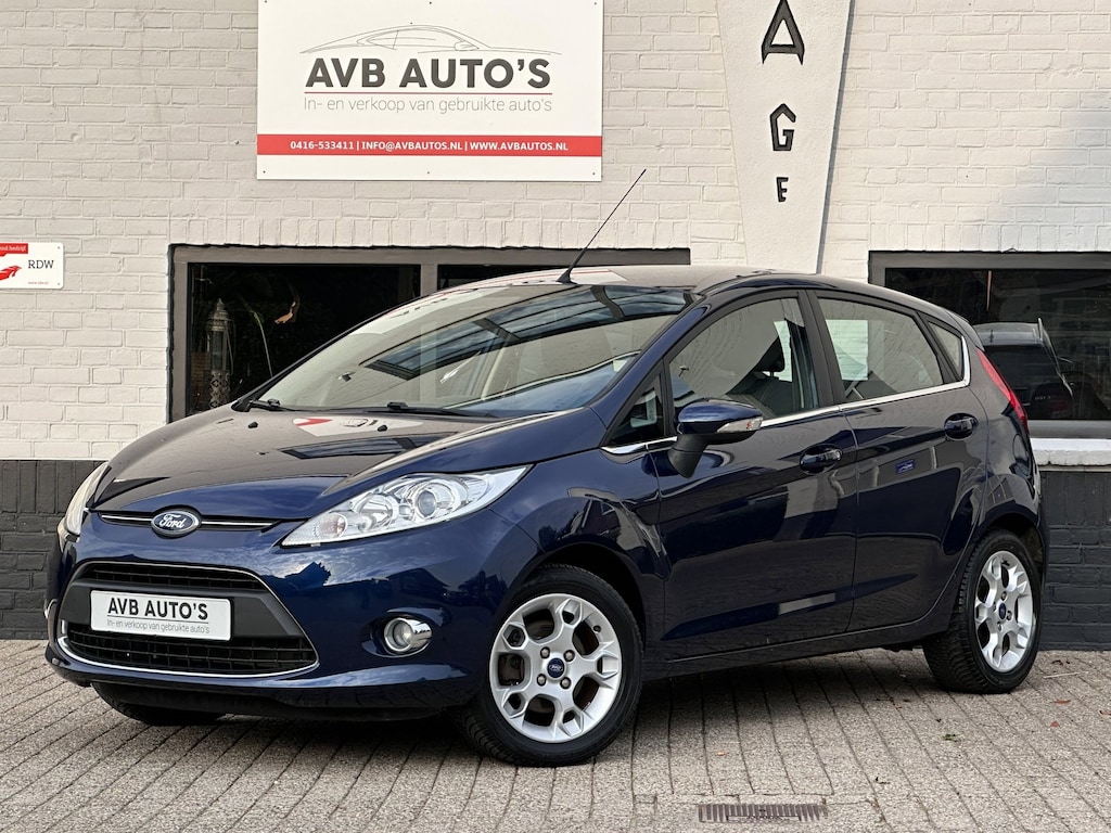 Ford Fiesta 1.4 Titanium Clima USB AUX PDC Stoelverwarming