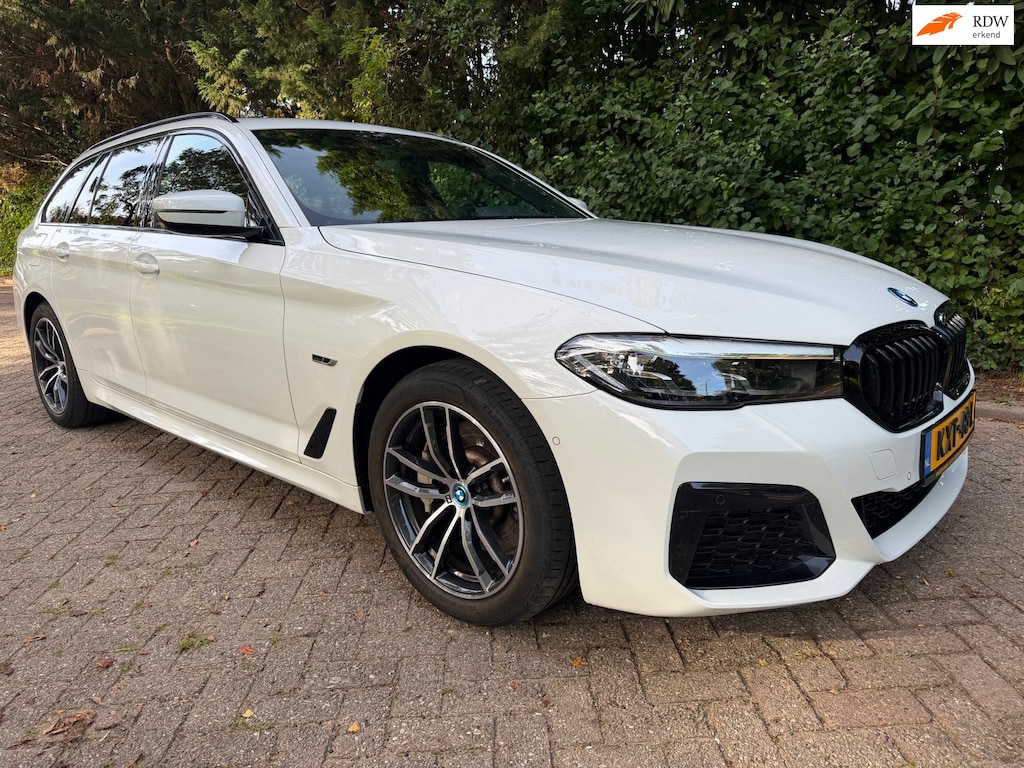 BMW 5-Serie 530 530e M-Sport Touring
