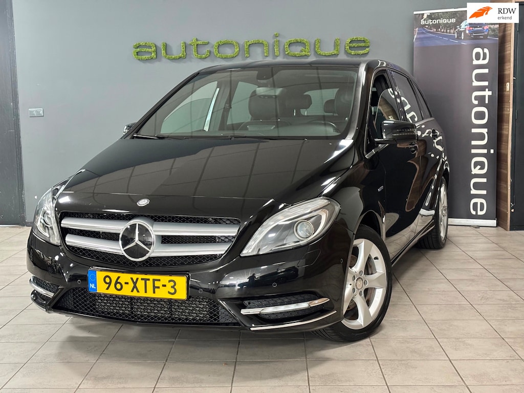 Mercedes-Benz B-klasse 180 Ambition navi/cruise/tr.haak