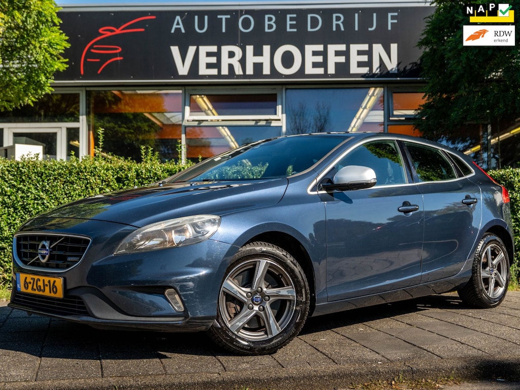 Volvo V40 2.0 D4 R-Design Business | STOEL VERW ZWART LEDER | MEMORY SEATS | CRUISE / CLIMATE CONTR |