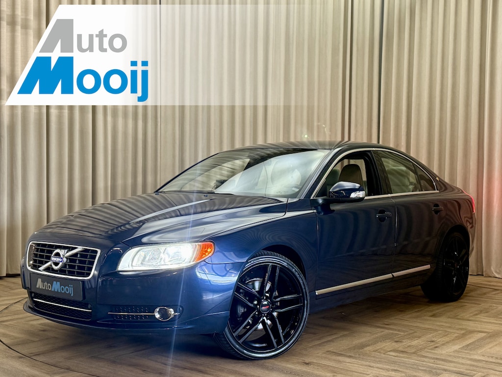 Volvo S80 2.0 T Momentum *Org.NL!* 200 PK / Dealer Onderhouden / Carplay / 20" LMV / Camera / Leder / Cruise / Navigatie / ECC Clima