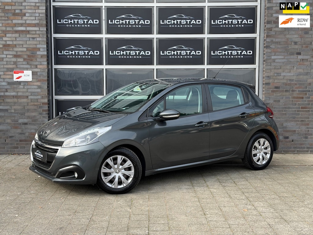 Peugeot 208 1.2 PureTech Blue Lion NAP CARPLAY AIRCO NAVI PARKEERSENSOR