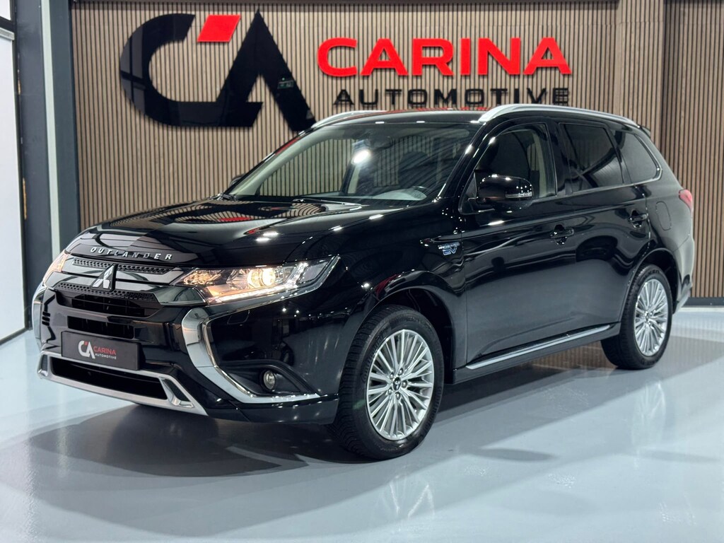 Mitsubishi Outlander 2.4 PHEV Intense+ / Cruise Control / Start Stop / Keyless / Climate Control / Ect... /