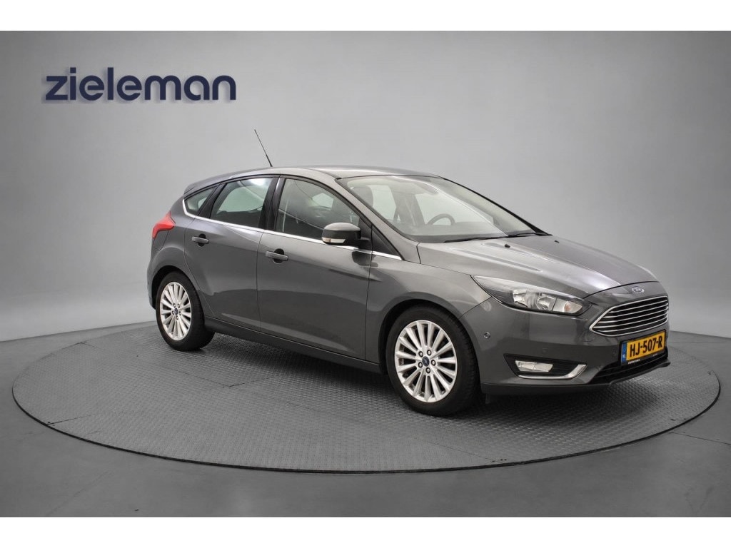 Ford Focus 1.0 Titanium Edition - Navi, Clima, Trekhaak, cruise