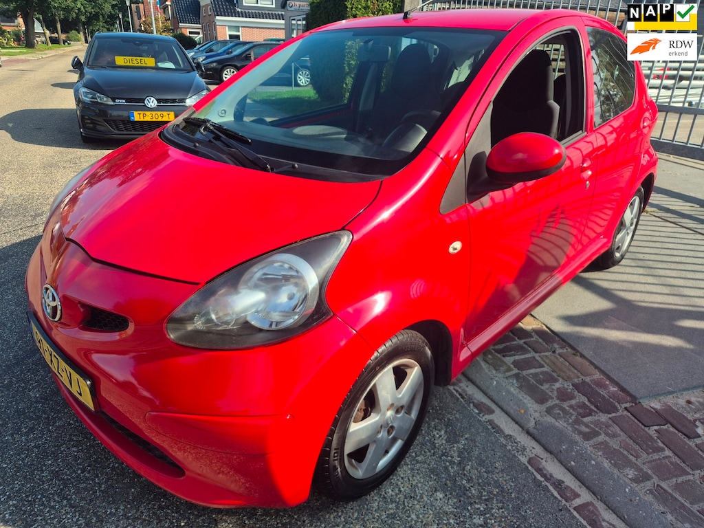Toyota Aygo 1.0-12V + airco,elektrische ramen