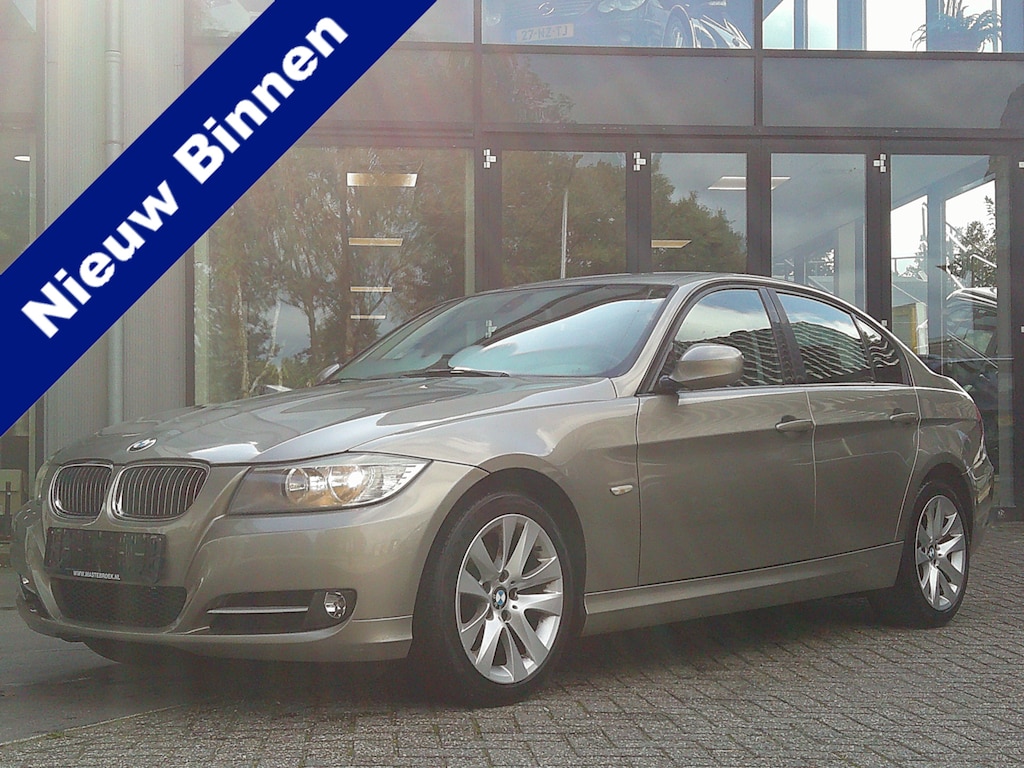 BMW 3-Serie 318i Staat in De Krim