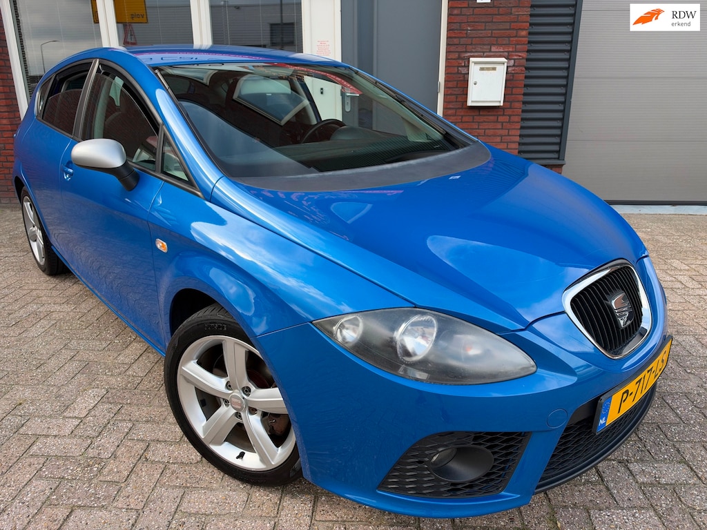 SEAT Leon 2.0 TFSI FR / Navi / Clima / Cruise / 5DRS / LM