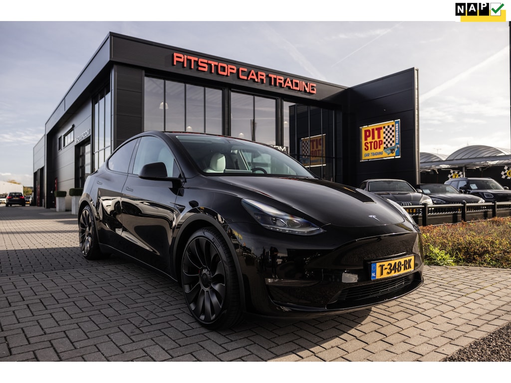 Tesla Model Y Performance AWD 75 kWh, 462 PK, NL auto, Trekhaak, 1e eigenaar!