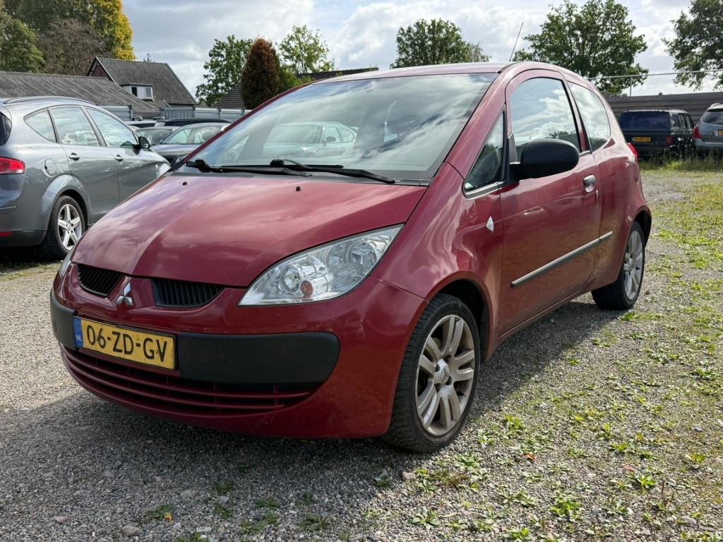 Mitsubishi Colt MEENEEMPRIJS!! 1.3 95pk Incharge 3-drs Airco/Cruise/APK 01-2027