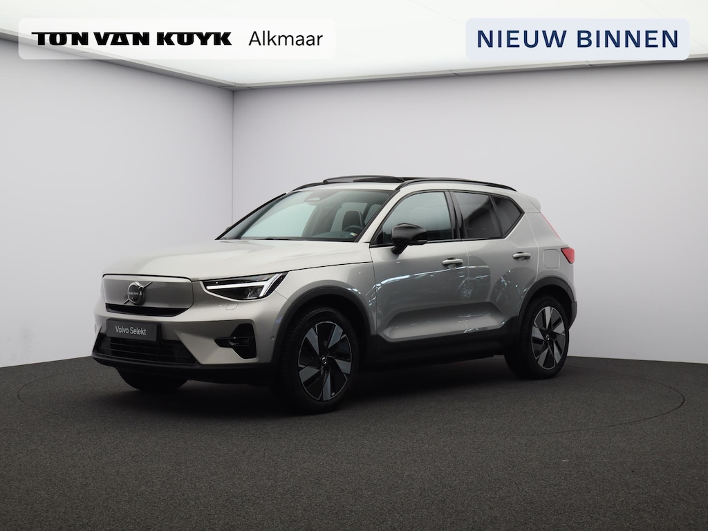 Volvo XC40 Recharge Twin Ultimate 82 kWh / Trekhaak / 360 camera / Harman Kardon / Pan. dak / Elektr. verstelbare stoelen / Stoel+stuurwielverwarming