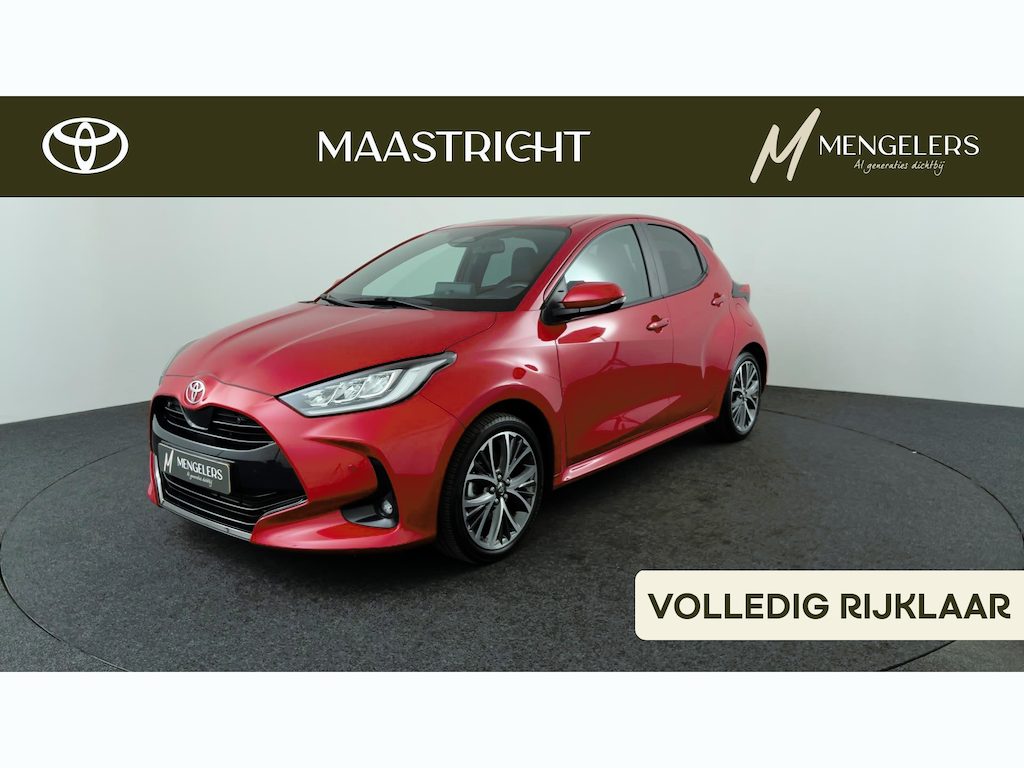 Toyota Yaris 1.5 Hybrid 130 Executive | Navigatie | Stoelverwarming | Dodehoeksensor