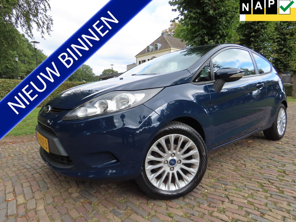 Ford Fiesta 1.25 Limited Airco Carplay Navigatie Lm Velgen