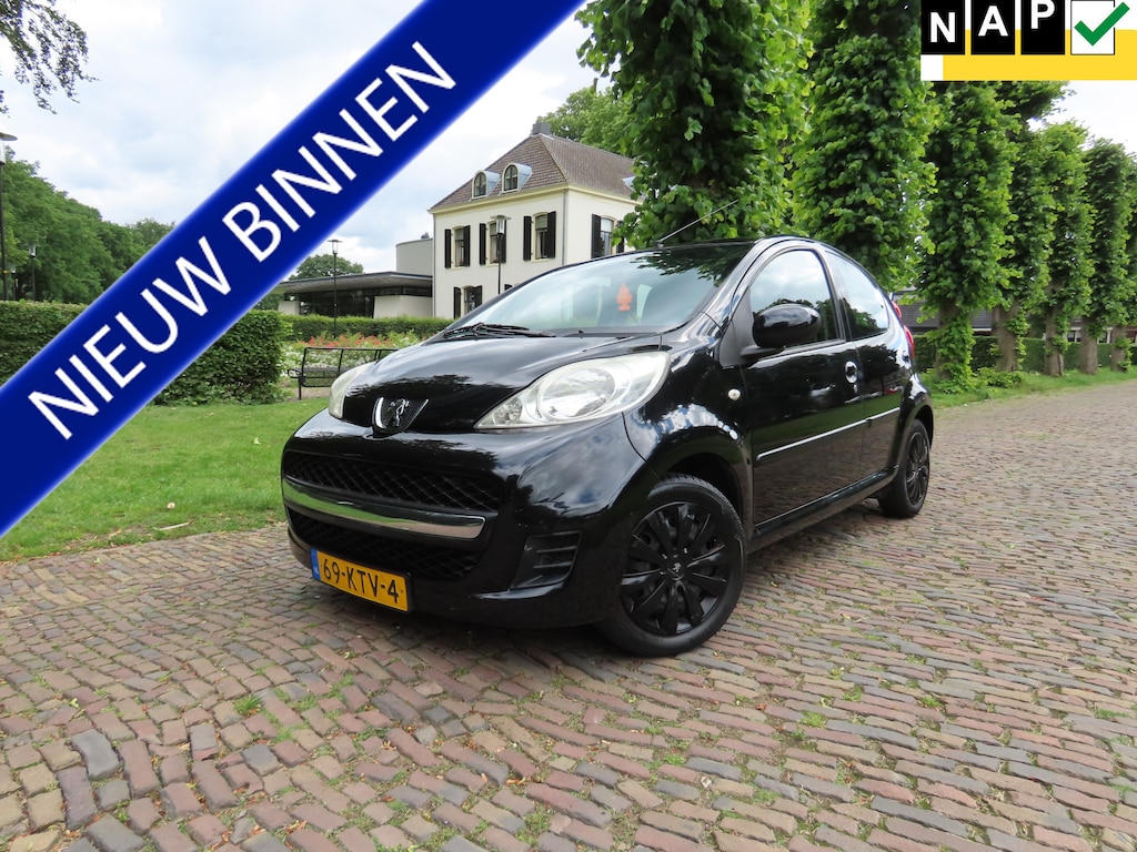 Peugeot 107 1.0-12V Sublime Airco 5 Drs Isofix Stuurbekrachtiging ***Zuinige Auto***Apk t/m 26-6-2027***