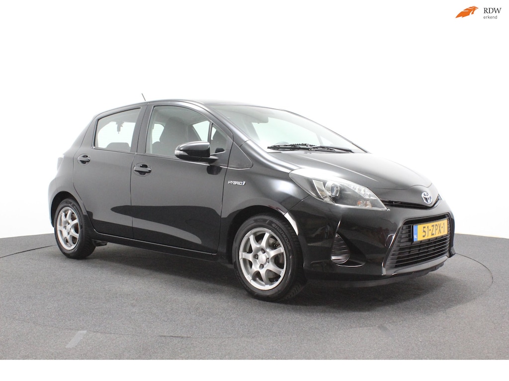 Toyota Yaris 1.5 Full Hybrid Aspiration | Climate control | Goed onderhouden | Achteruit rij camera