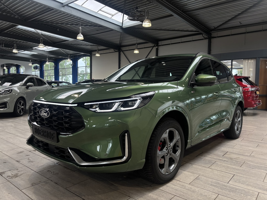 Ford Kuga 2.5 PHEV 243 pk ST-Line X | Trekhaak | AGR stoelen | Adapt. Cruise | Winter Pack | B&O | 360° Camera | All-Season |