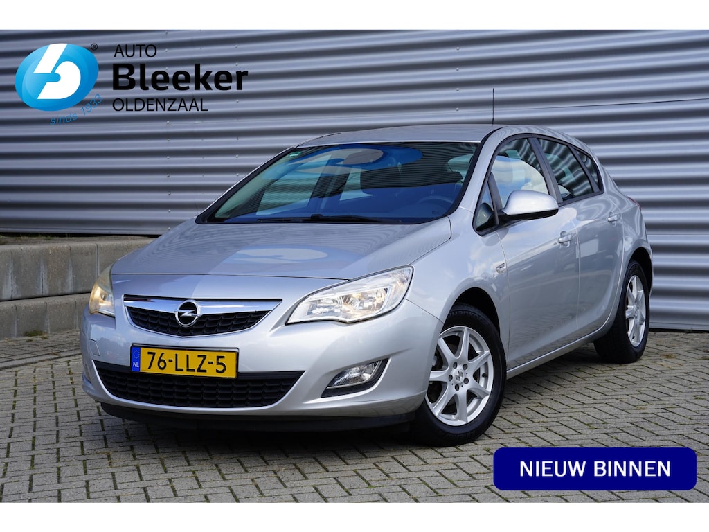 Opel Astra 1.6 Edition Trekhaak Airco Cruise