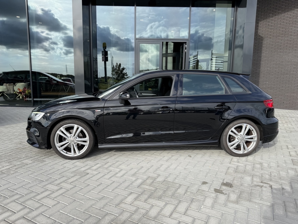 Audi A3 Sportback 1.0 TFSI Sport S-Line Edition | Navi | PDC | Cruise Control |