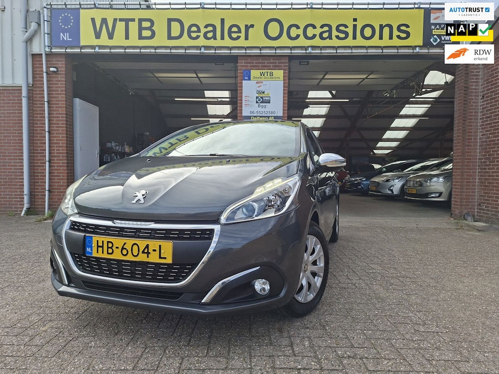 Peugeot 208 1.2 PureTech Urban Soul, Dealer oh. Airco, Navi