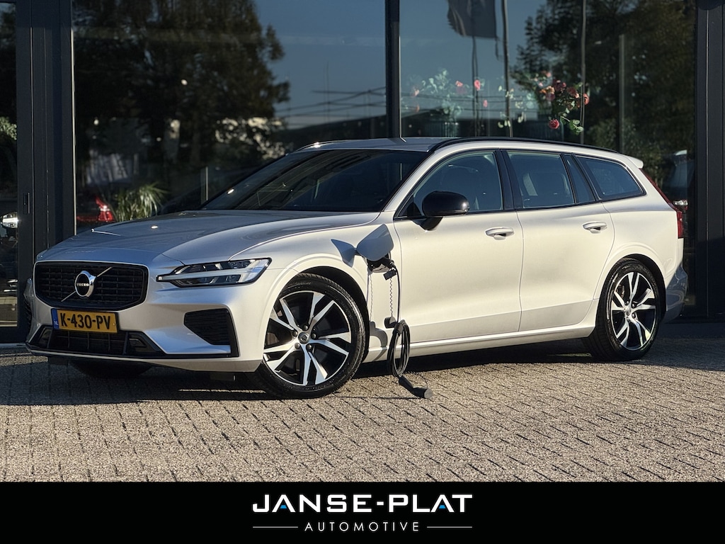 Volvo V60 2.0 T6 Recharge AWD R-Design Wegdr.Trekhaak | Adaptive Cruise | Camera