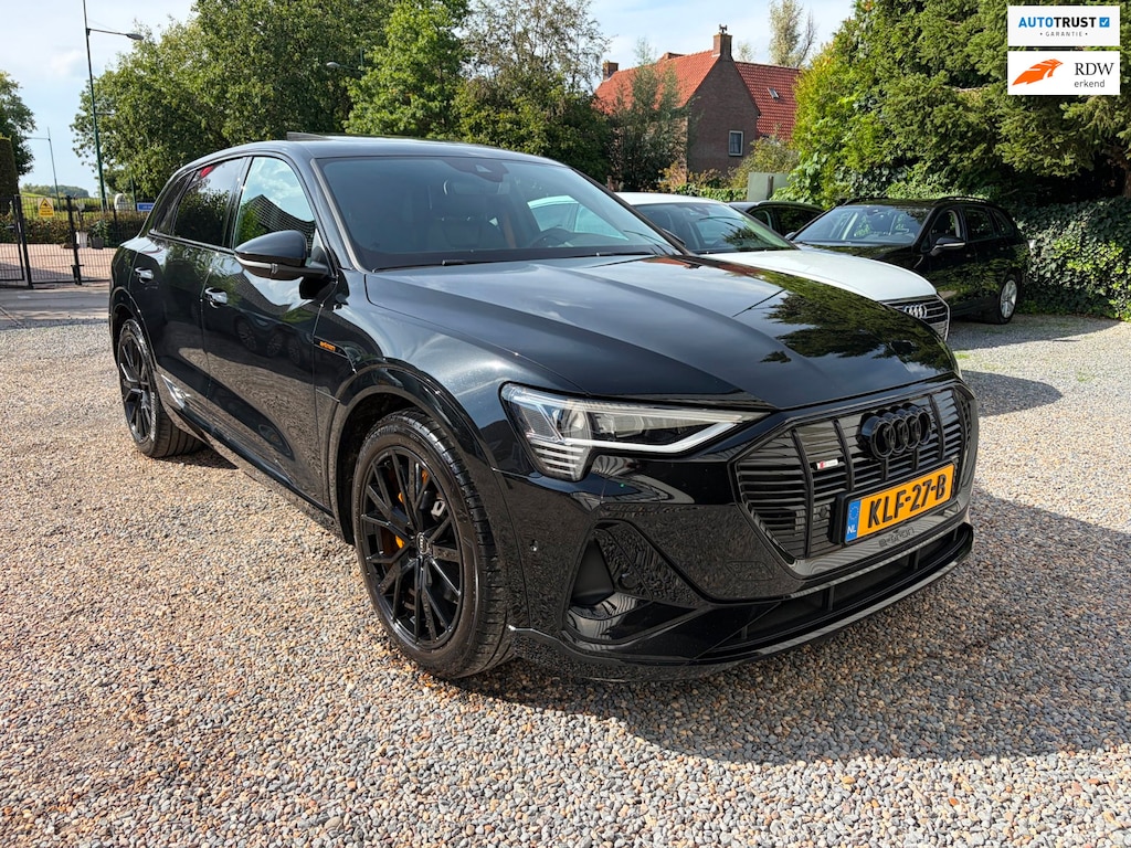 Audi E-tron 55 quattro S edition 95 kWh Black edition Pano B&O