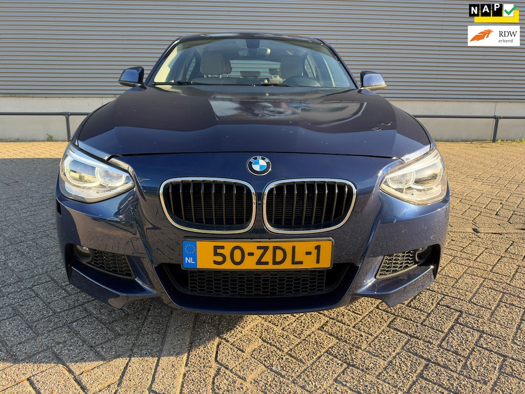 BMW 1-Serie BMW 1-serie 116i Upgrade Edition | Origineel Nederlands | Gereviseerde motor Lederen sportinterieur | Scherp geprijsd: