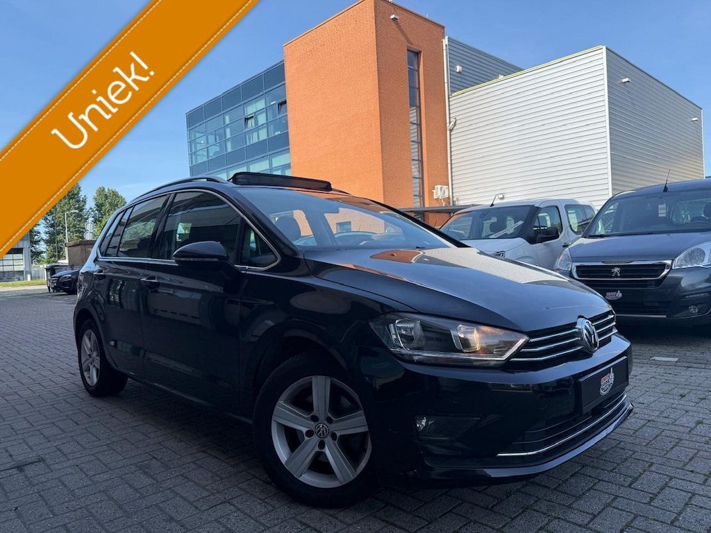 Volkswagen Golf Sportsvan Highline 1.6 TDI | Lage km | Pano