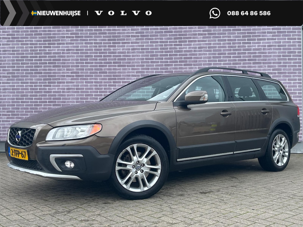 Volvo XC70 T5 245pk AUTOMAAT. | Dealer Onderhouden | Afneembare Trekhaak | Leder | Stoelverwarming | Navigatie | Bluetooth | Parkeersensoren | High Performance Audio |