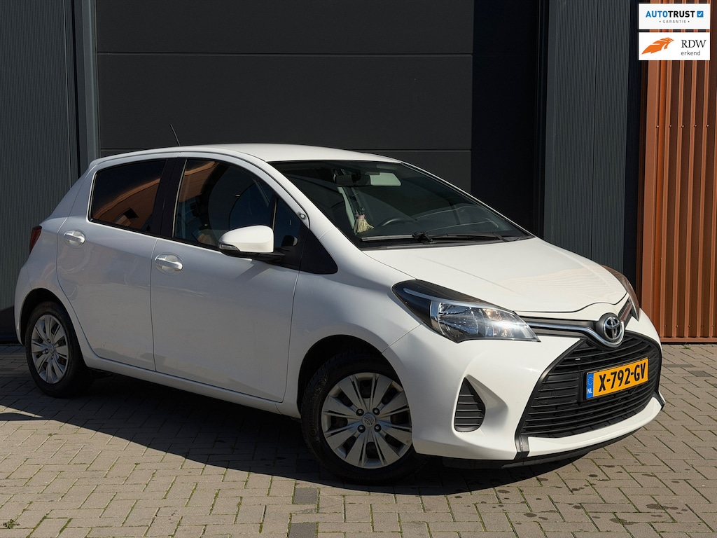 Toyota Yaris 1.0 VVT-i Comfort|Airco|Scherm|Bluetooth|Elektrische Ramen