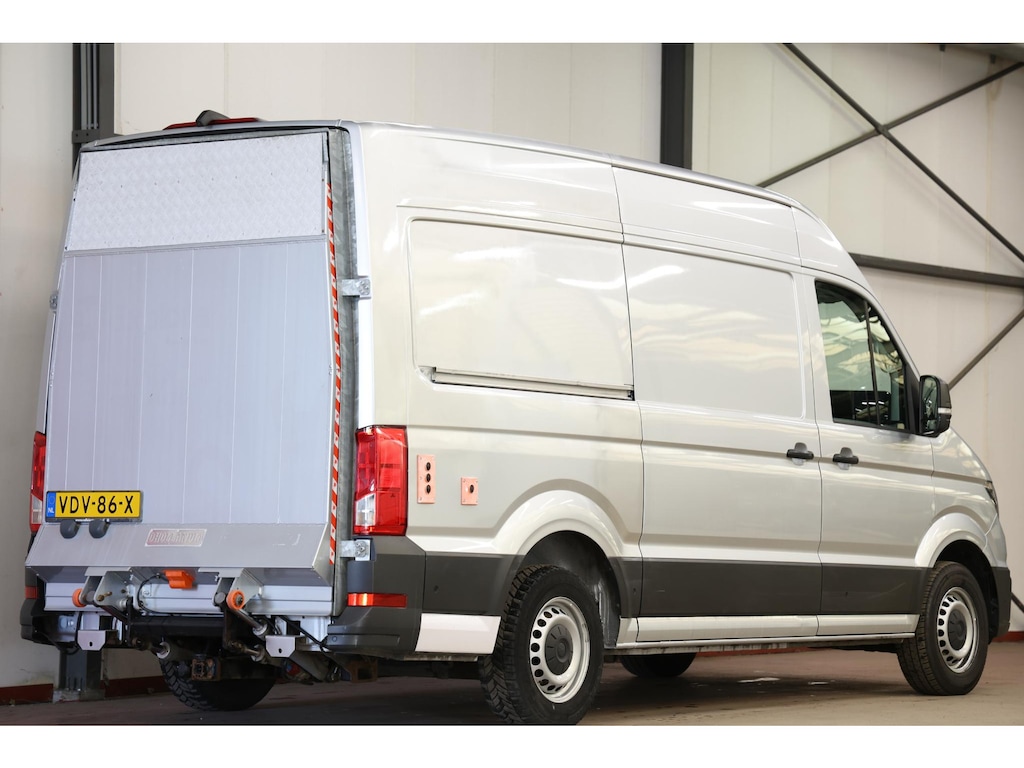 Volkswagen Crafter 2.0 TDI AUTOMAAT L3H3 LAADKLEP EN TREKHAAK