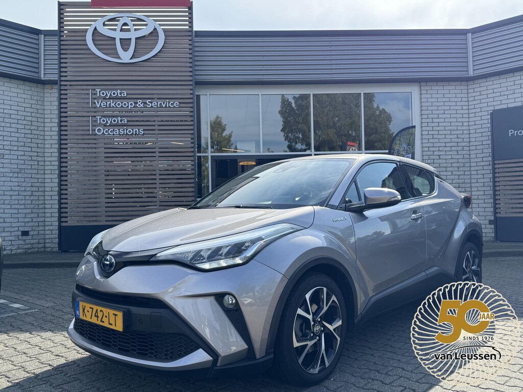 Toyota C-HR / C-HR+ 1.8 Hybrid DYNAMIC NL-AUTO KEYLESS APPLE/ANDROID 18'' LM-VELGEN CAMERA PARK-SENSOREN CLIMA AD-CRUISE