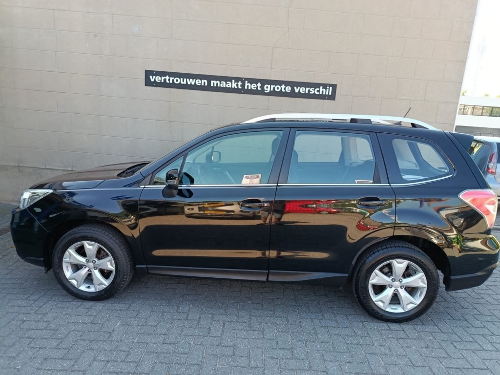 Subaru Forester 2.0 LUXURY PLUS
