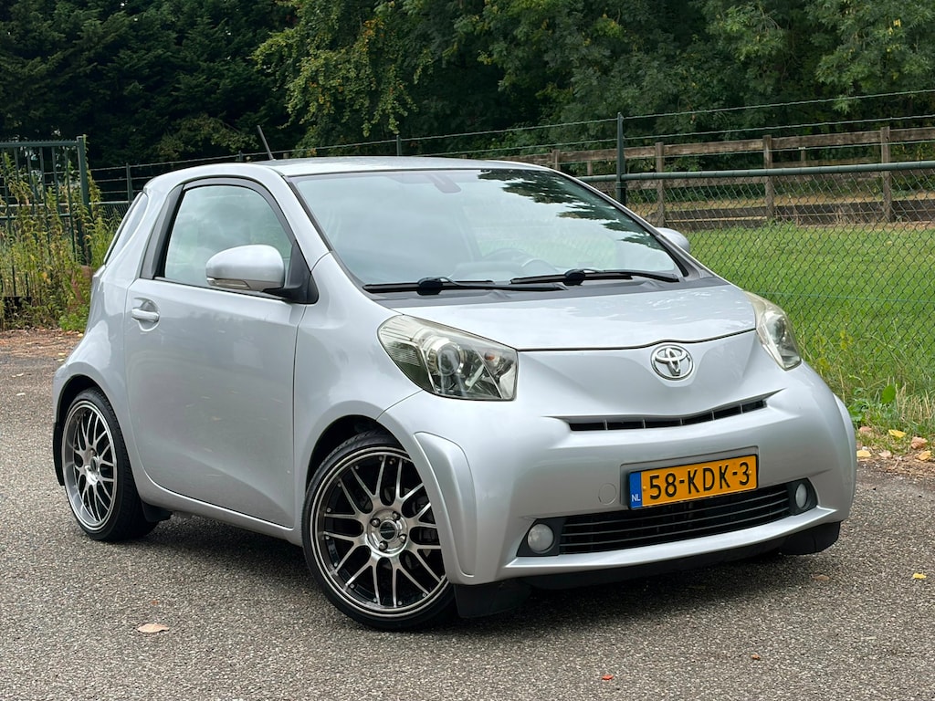 Toyota iQ 1.0 VVTi Aspiration /UNIEK/SPORT/Airco/