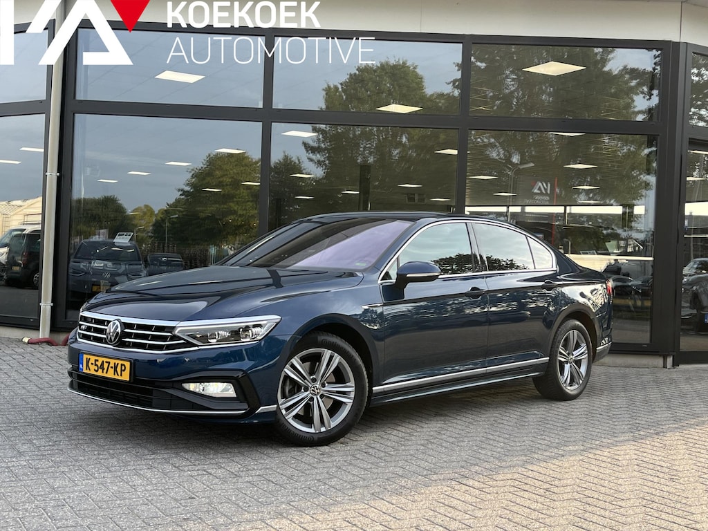 Volkswagen Passat 1.5 TSI R-Line Business + ACC/STOELVERW/ERGO/DIGIDASH