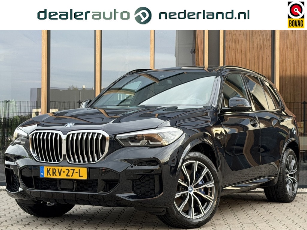 BMW X5 xDrive45e High Executive M Sport | ACC | Luchtvering | Panorama-dak
