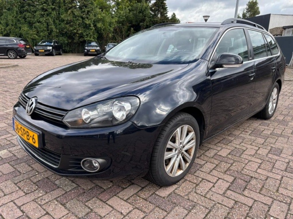 Volkswagen Golf 1.2 TSI STYLE BL.M