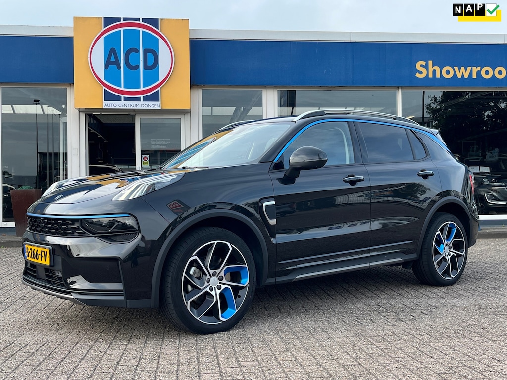 Lynk & Co 01 1.5 261pk PHEV 7DCTH | Orig.NL | PanoramaDak | 360 graden Camera | Carplay |